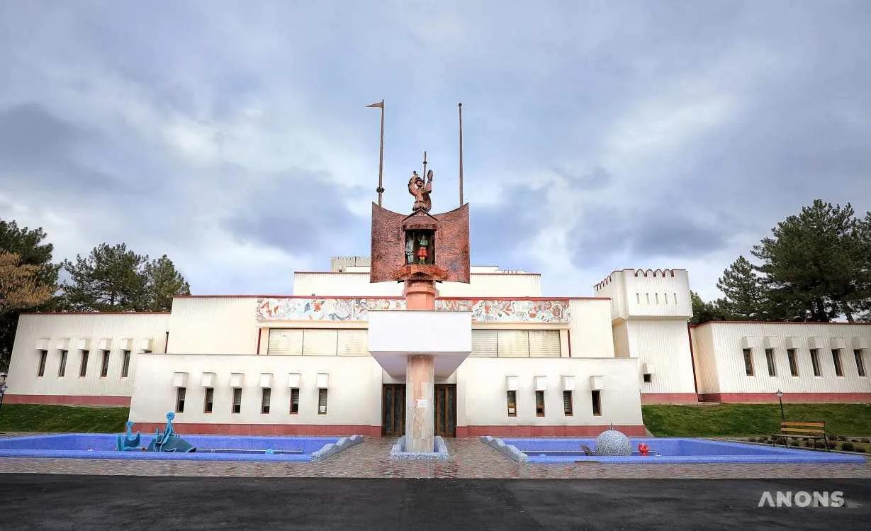 Узбекский Национальный кукольный театр